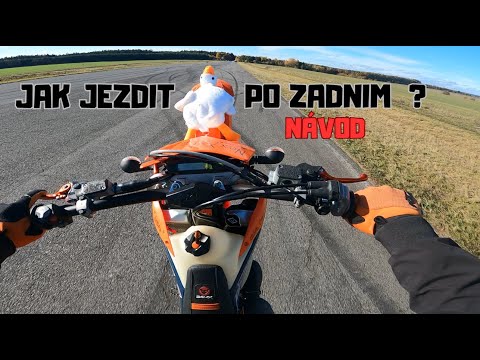 JAK JEZDIT PO ZADNÍM NA MOTORCE ? (NÁVOD)