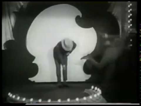 Music - 1947 - Bing Crosby + Bob Hope - Harmony Song & Dance Routine - In Movie Variety Girl