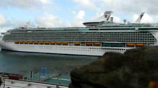 preview picture of video 'Independence of the seas in the Cobh'