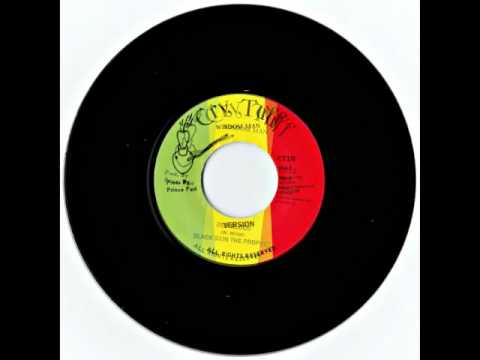 Black Skin The Prophet "Blood Red" 7 inch vinyl (Cry Tough)