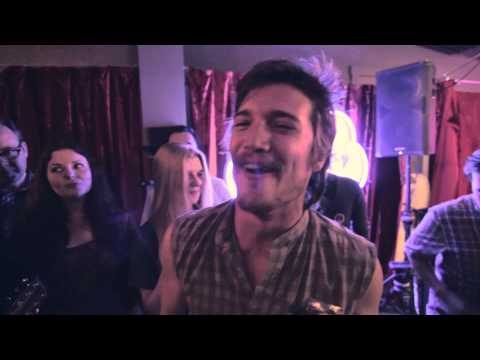 Whiskey Shivers - "Rocky Top" | Shiner Sessions at the Do512 Lounge