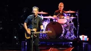 Bruce Springsteen 2013-05-14 Copenhagen - Brilliant Disguise (dedication intro)