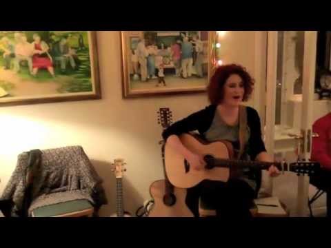 Lisbee Stainton 'Go' - Living Room Tour