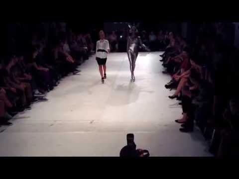 RUNWAY BATTLE ALEKSANDRA ARMY VS RUDA 007 @ BERLIN VOGUING OUT 2014