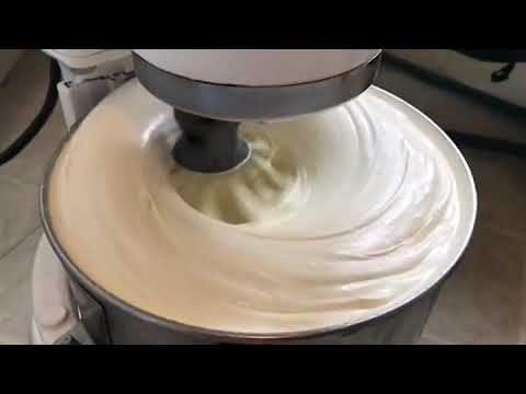 The desert cake 😋 chef #india #