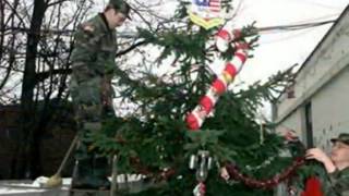 Camouflage And Christmas Lights | Rodney Carrington