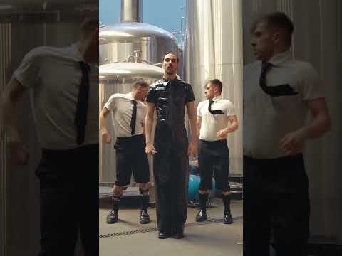 Bouche à bouche ft. Bagarre OUT NOW #lagrandedame #newmusic #frenchpop