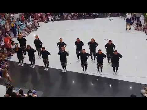 prominent people CFV  the champion