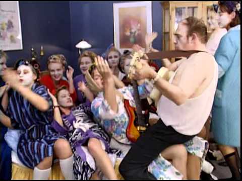 Falsk & Mathisen - 1000 Grunner Til Ikke Å Ha Sex I Kveld