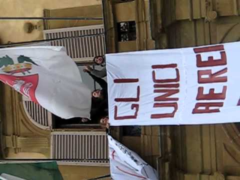 Corteo 29/11 Siena in rivolta - Gli unici aerei che vogliamo