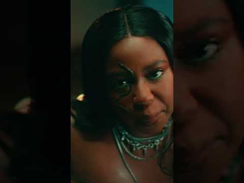 HYPNOTIC MUSIC VIDEO Out now 🤍🤍🕷️🎥 by @jydeajala