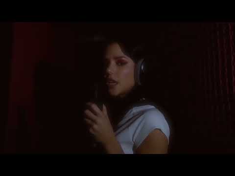 Lula Miranda - Día de Enero (Shakira Cover) Studio Cover Sessions