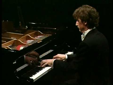Francesco Libetta plays Chopin (vaimusic.com)