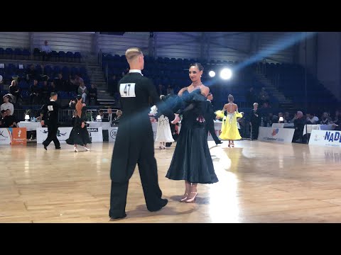 2021 WDSF World Championship Under 21 ST - 1/4F - Slow waltz