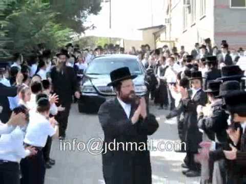 Vien Rebbe Visits Camp Vien Elul 5772