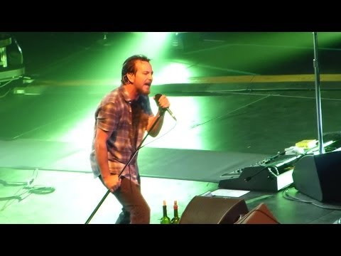 Pearl Jam: Got Some [HD] 2013-10-15 - Worcester, MA