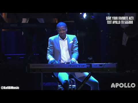 Incredible Pianist Performs "Say Yes" by Floetry at the Apollo Theater (May 15, 2019)