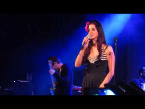 Lana del Rey - I Sing the Body Electric [Live in Madrid 2013]