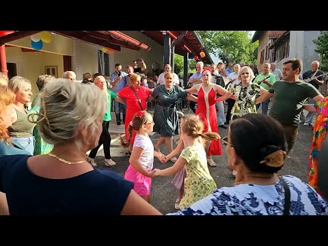 ALAJ VOLIM KAD JE POMALENA-POČETAK MOG ROĐENDANA U SALOPEK SELU 22.6.2O 24.BRAĆA ŽGELA I LAĐEVČANI.