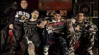 Nach Scratch &amp; Arma Blanca - en el punto de mira