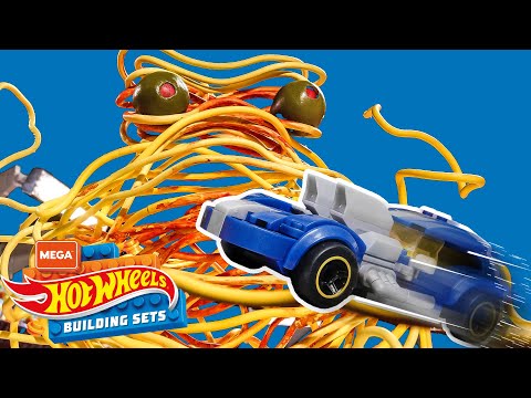 ELLIOT VS. THE GIANT SPAGHETTI MONSTER 🍝🍽️ | MEGADROME | @HotWheels
