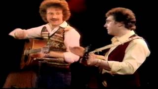 Bob Fox & Stu Luckley from Champion String Band 1981