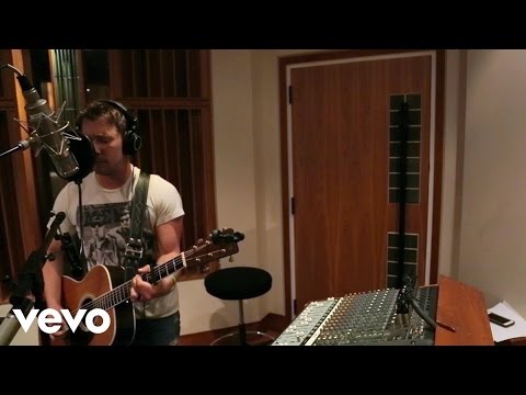 Joe Hall - We Kiss (Official Music Video)