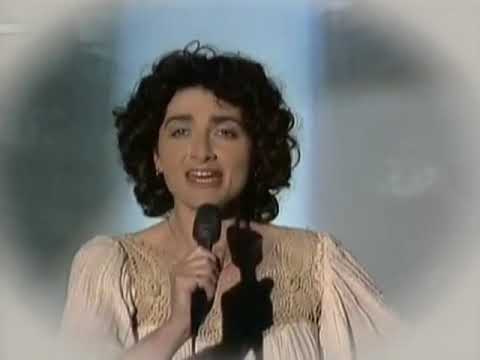 Sally Oldfield  "Mirrors"    1979       (Audio Remastered)