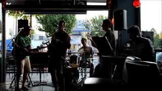 Water Felon "Ginza Samba" (LIVE at Fix Coffeehouse 2014)