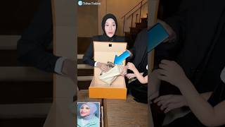 Download lagu Kaget Banget! Tas Mewah Pemberian Atta Halilintar Buat Aurelie Hermansyah 🤩 mp3