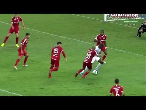 Cruzeiro 1 x 1 Internacional - VAR POLÊMICO assinala pênalti para o Cruzeiro.