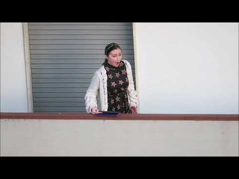 22 MARZO 2020 FIRENZE - UNA BELLISSIMA VOCE NEL SILENZIO DEL LOCKDOWN