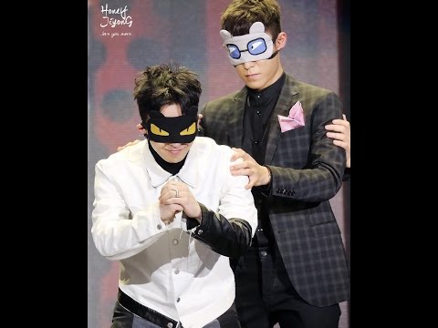 BIGBANG - TOP & GD - Blindfolded game (FM in Nanjing 19.03.2016)