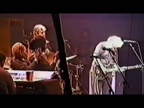 Jerry Garcia Band - Somebody To Love 11/19/1993