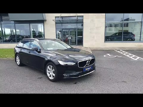 Volvo V90 Momentum D3 150hp *Diesel* - Image 2