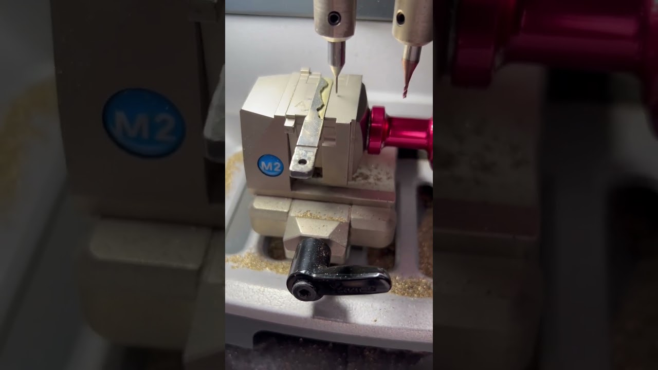 Ford Fiesta key decided. #locksmithplymouth #carkeyreplacement #autolocksmith #locksmith