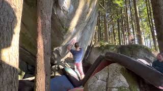 Video thumbnail: Doja, V7. Gold Bar