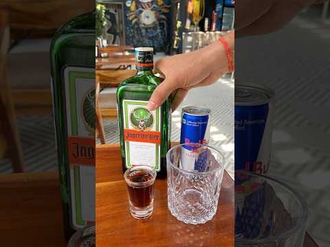 Jäger Boom …#cocktail #bar #jägermeister  #redbull #drink #bartender