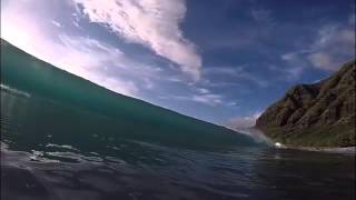 WAVES IN MAKAHA 2016