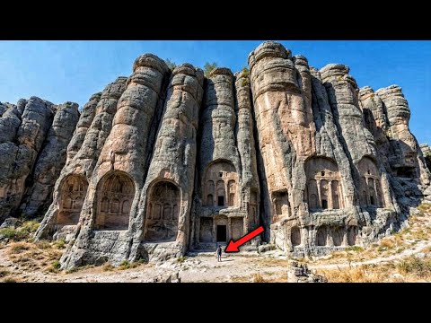 3 Mysterious Structures Scientists Still Can't Explain