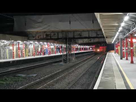 90041/90013 4m11 Coatbridge - Crewe liner, 19th April 2021