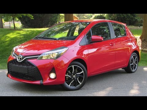 2015 Toyota Yaris SE (Automatic/Manual) Start Up, Road Test, and In Depth Review