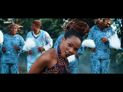 LEXY - YATÚH (Official Video)