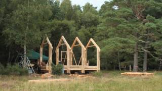 preview picture of video 'Loch Fleet Bird Hide Construction - Time Lapse'