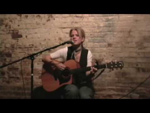 Tara Angell 'Freedom to Love' Live Acoustic 2008
