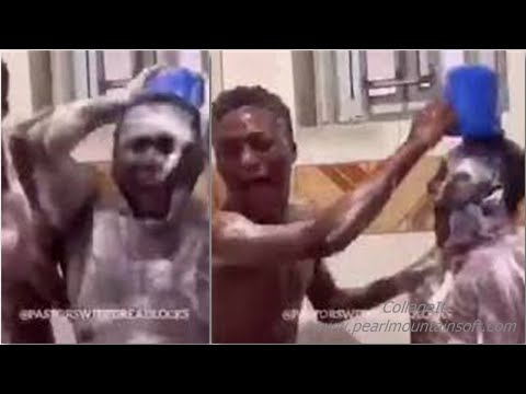 Two Fans Dancing DopeNation ft Medikal song ''CONFAM'' Inside Bathing Room, So Amanzing!!!.