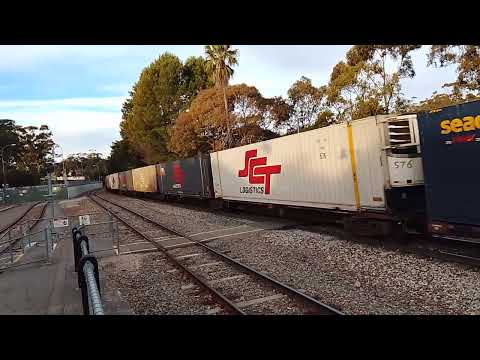 5MP9 Melbourne to Perth  SCT train