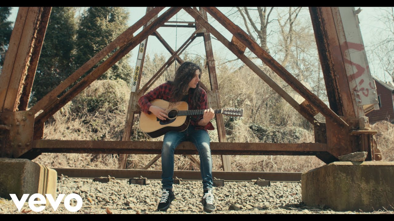 Kurt Vile - Flyin (like a fast train) - YouTube