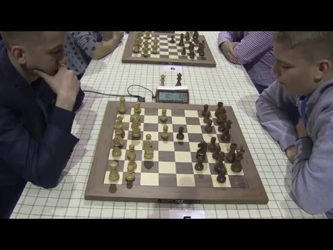 2015-12-18 BORTNYK, Olexandr - KOVALEV, Vladislav European Chess Blitz 4-th Round 1-st game