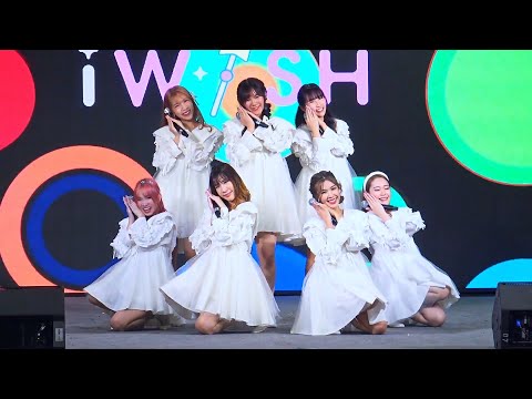 "อยากเจอ" by "iWish" @ "Idol in Wonderland" :Idol Exchange MBK Center
